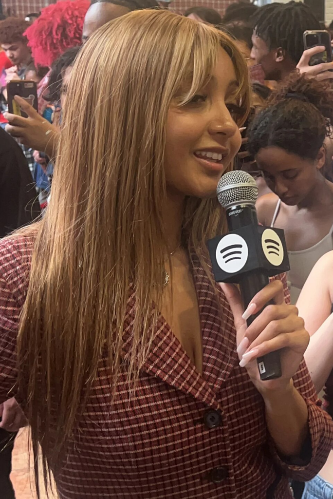 PinkPantheress Wiki / Bio